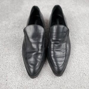 Uterque Loafers Women  Eu 39 US 7 Black Leather Pointed Toe Casual Slip-on Shoes